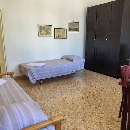 Casa Del Sole Semesterbostad Roca