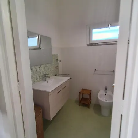 Casa Del Sole Semesterbostad Roca