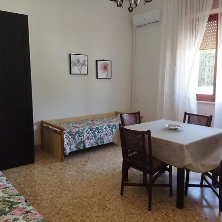 Holiday home Casa Del Sole Roca